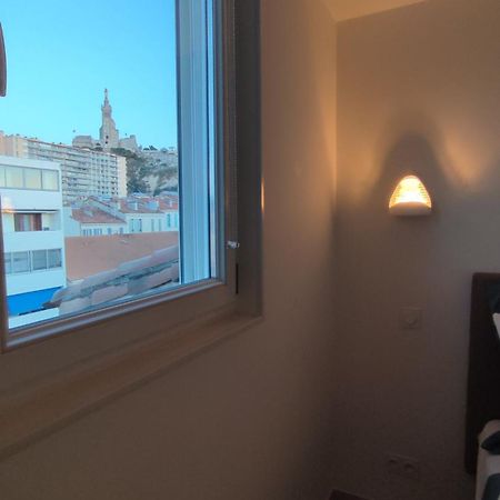 شقة T2 Vue Sur La Basilique De Notre Dame De La Garde مارسيليا المظهر الخارجي الصورة